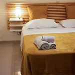 υπέροχο με πάρκινγκ