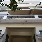 υπέροχο με πάρκινγκ