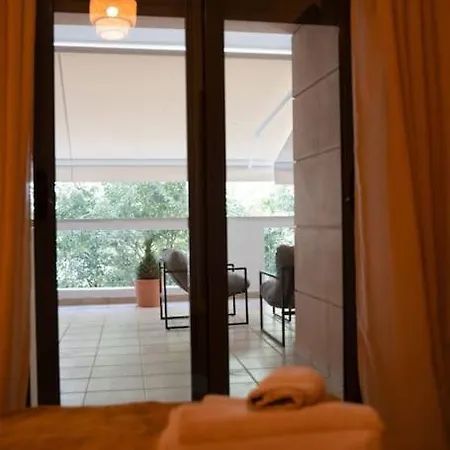 Apartament υπέροχο με πάρκινγκ Larissa