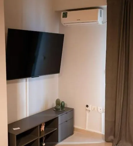 Apartamento Υπέροχο Διαμέρισμα Με Πάρκινγκ