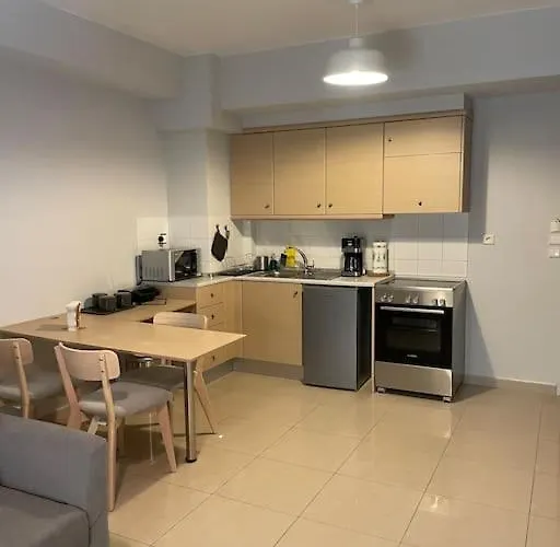 Υπέροχο Διαμέρισμα Με Πάρκινγκ Apartamento Larissa