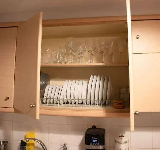 Υπέροχο Διαμέρισμα Με Πάρκινγκ *