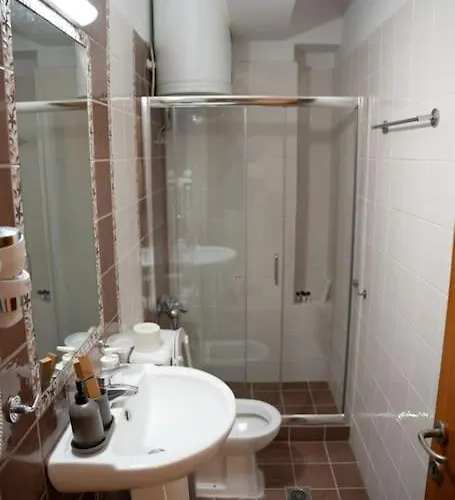 Υπέροχο Διαμέρισμα Με Πάρκινγκ Larissa