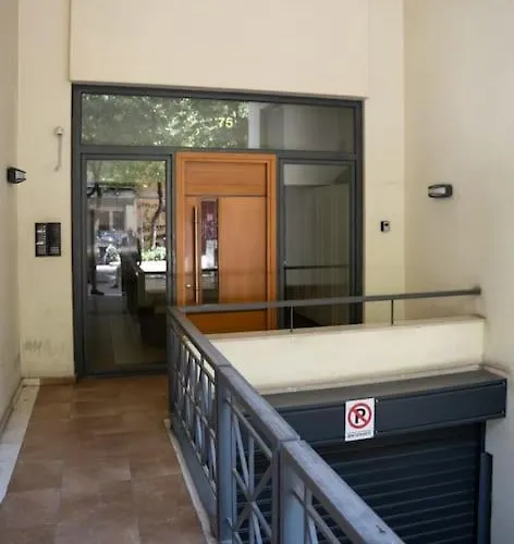 Apartamento Υπέροχο Διαμέρισμα Με Πάρκινγκ Larissa